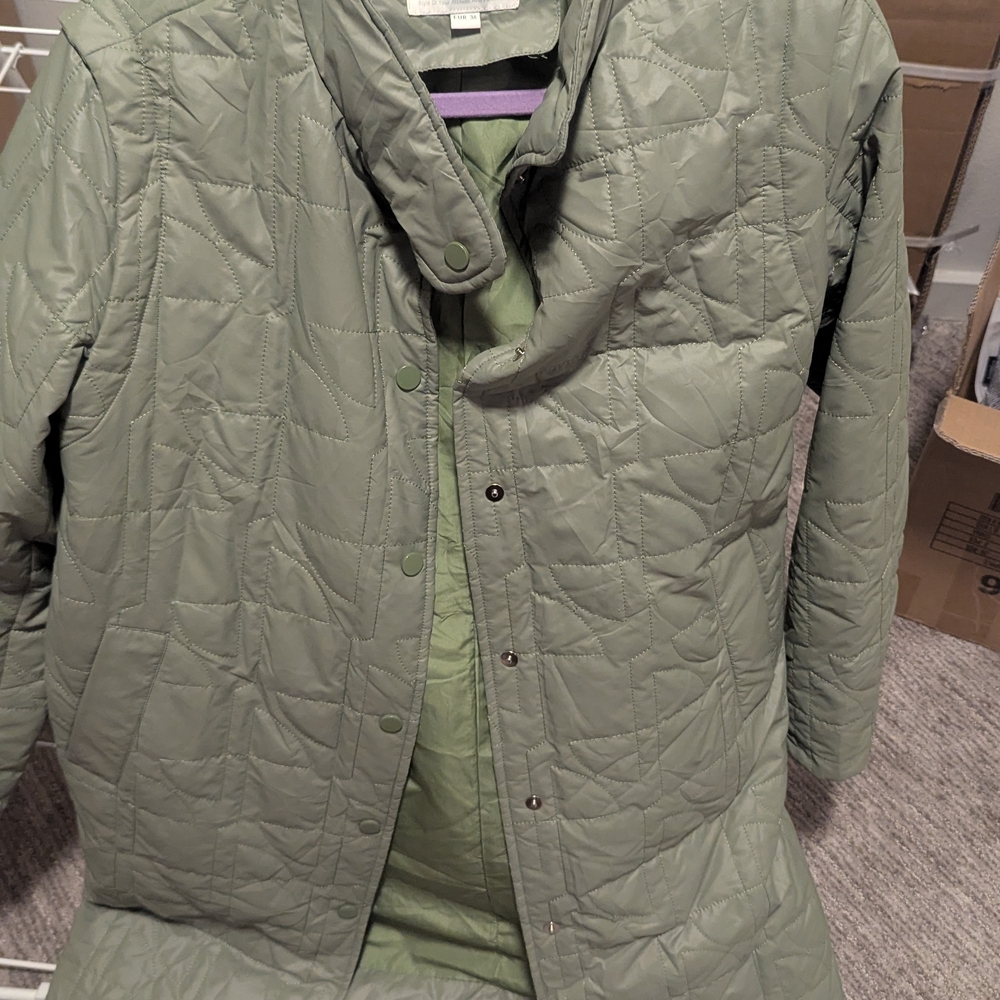 Women's Quilted Green Jacket